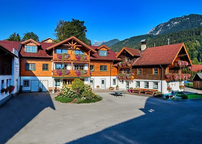 Linharterhof Farm stay Haus im Ennstal